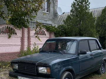 Авто ВАЗ 2107 2002 № 8064133