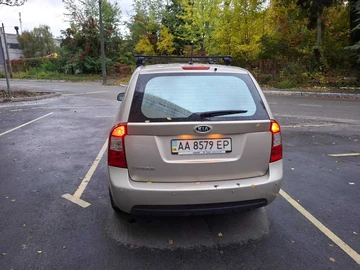 Авто KIA Carens 2007 № 8064357