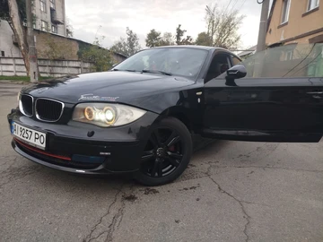 Авто BMW 1 Серия 2007 № 8064425