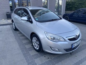 Авто Opel Astra 2012 № 8064442