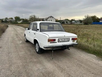 Авто ВАЗ 2101 1980 № 8064447