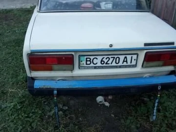 Авто ВАЗ 2107 1980 № 8064480