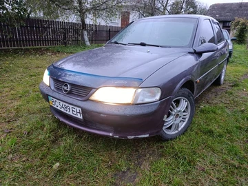 Авто Opel Vectra 1998 № 8064494