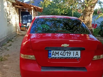 Авто Chevrolet Aveo 2004 № 8064570