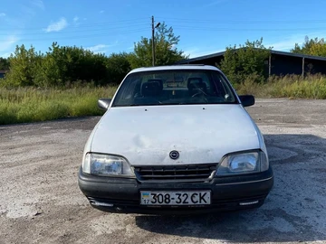 Авто Opel Omega 1989 № 8064616