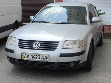 Авто Volkswagen Passat Sedan 2004 № 8064704
