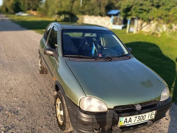 Авто Opel Corsa 1994 № 8064709