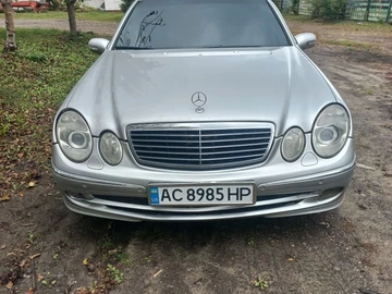 Авто Mercedes 220 2004 № 8064771