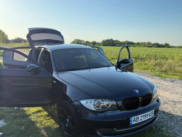 Авто BMW 1 Серия 2009 № 8064831