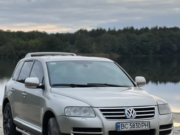 Авто Volkswagen Touareg 2005 № 8064860