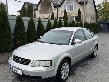 Авто Volkswagen Passat Sedan 1997 № 8064894
