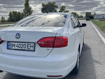 Авто Volkswagen Jetta 2014 № 8064924