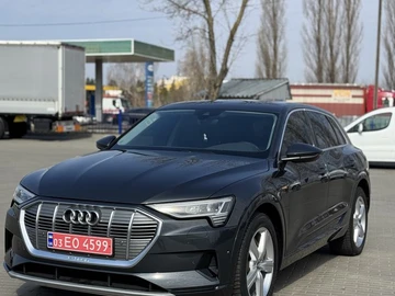 Авто Audi Quattro 2020 № 8065020