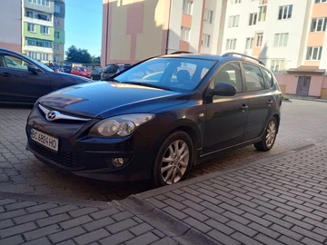 Авто Hyundai I30 2010 № 8065081