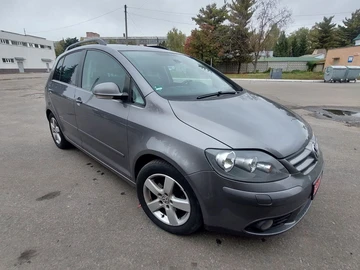 Авто Volkswagen Golf Plus 2008 № 8065272