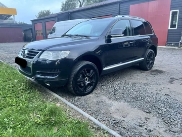 Авто Volkswagen Touareg 2009 № 8065278