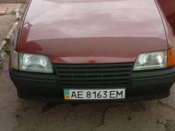 Авто Opel Kadett 1986 № 8065289