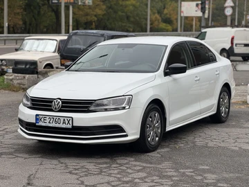 Авто Volkswagen Jetta 2015 № 8065337