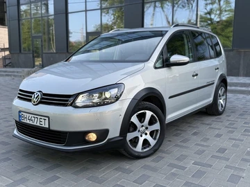 Авто Volkswagen Touran 2011 № 8065340