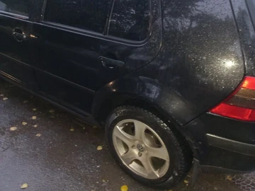 Авто Volkswagen Golf 2003 № 8065351