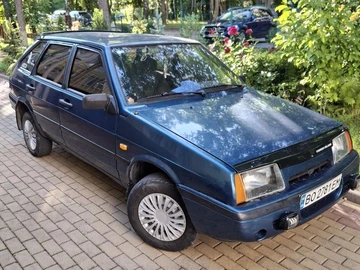 Авто ВАЗ 2109 1998 № 8065422