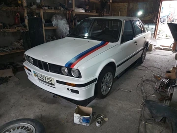 Авто BMW 3 Серия 1987 № 8065430