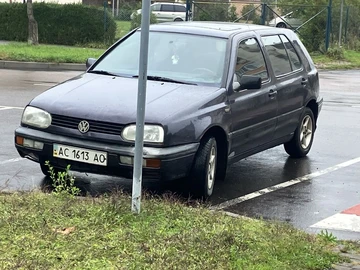 Авто Volkswagen Golf 1996 № 8065500