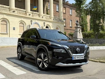 Авто Nissan Rogue 2023 № 8065574