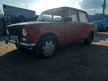 Авто ВАЗ 2101 1976 № 8065591