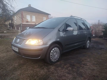 Авто Volkswagen Sharan 2004 № 8065700