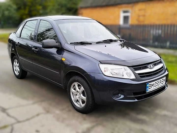 Авто ВАЗ Granta 2012 № 8065812