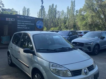 Авто Renault Scenic Ii 2004 № 8066005