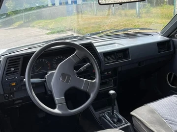 Авто Nissan Sunny 1989 № 8066013