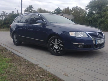 Авто Volkswagen Passat Variant 2008 № 8066068