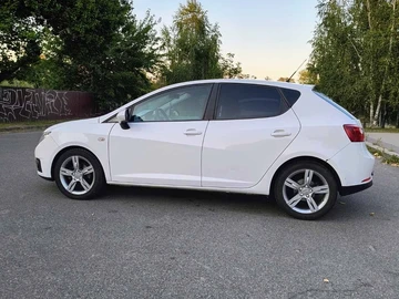 Авто SEAT Ibiza 2010 № 8066263