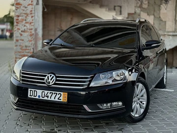 Авто Volkswagen Passat Variant 2012 № 8066288