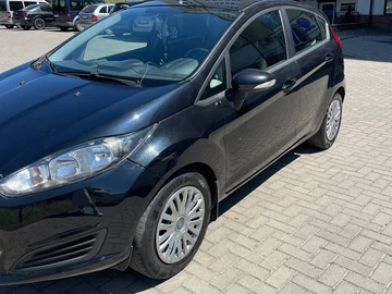 Авто Ford Fiesta 2013 № 8066395