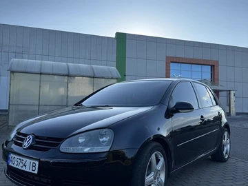 Авто Volkswagen Golf 2004 № 8066396