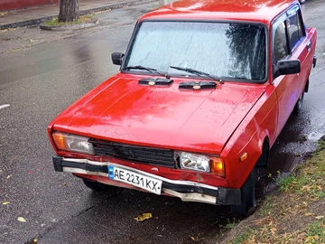 Авто ВАЗ 2105 1981 № 8066411