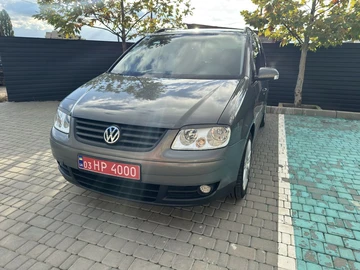Авто Volkswagen Touran 2005 № 8066593