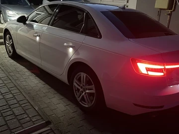 Авто Audi A4 2016 № 8066676