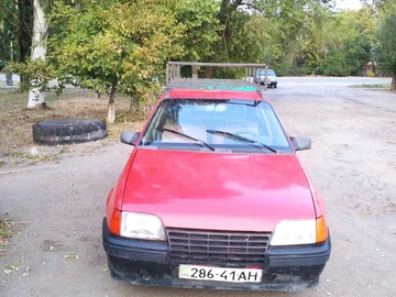 Авто Opel Kadett 1987 № 8066695