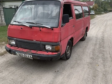 Авто Nissan Urvan 1993 № 8066698