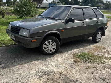 Авто ВАЗ 2109 1989 № 8066765