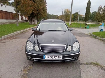 Авто Mercedes 220 2004 № 8066943