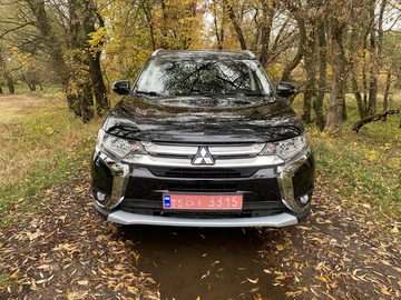 Авто Mitsubishi Outlander 2018 № 8067013
