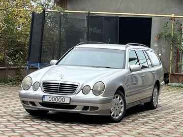 Авто Mercedes E Серия 2000 № 8067170