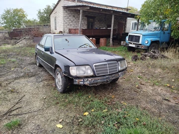 Авто Mercedes E Серия 1993 № 8067235