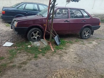 Авто ВАЗ 21099 1992 № 8067243