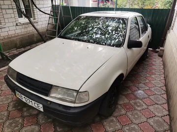 Авто Opel Vectra 1991 № 8067491